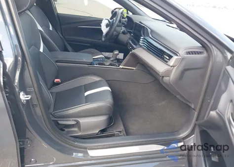 2025 Toyota Camry Se from USA, damaged, VIN 4T1DAACK2SU125834